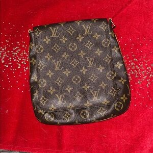 Louis Vuitton Monogram Musette